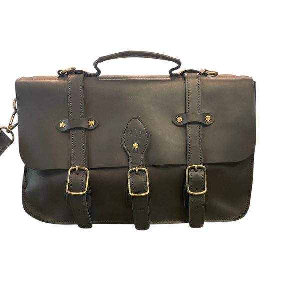 Portland Leather Goods Classic XL Messenger Bag Black...